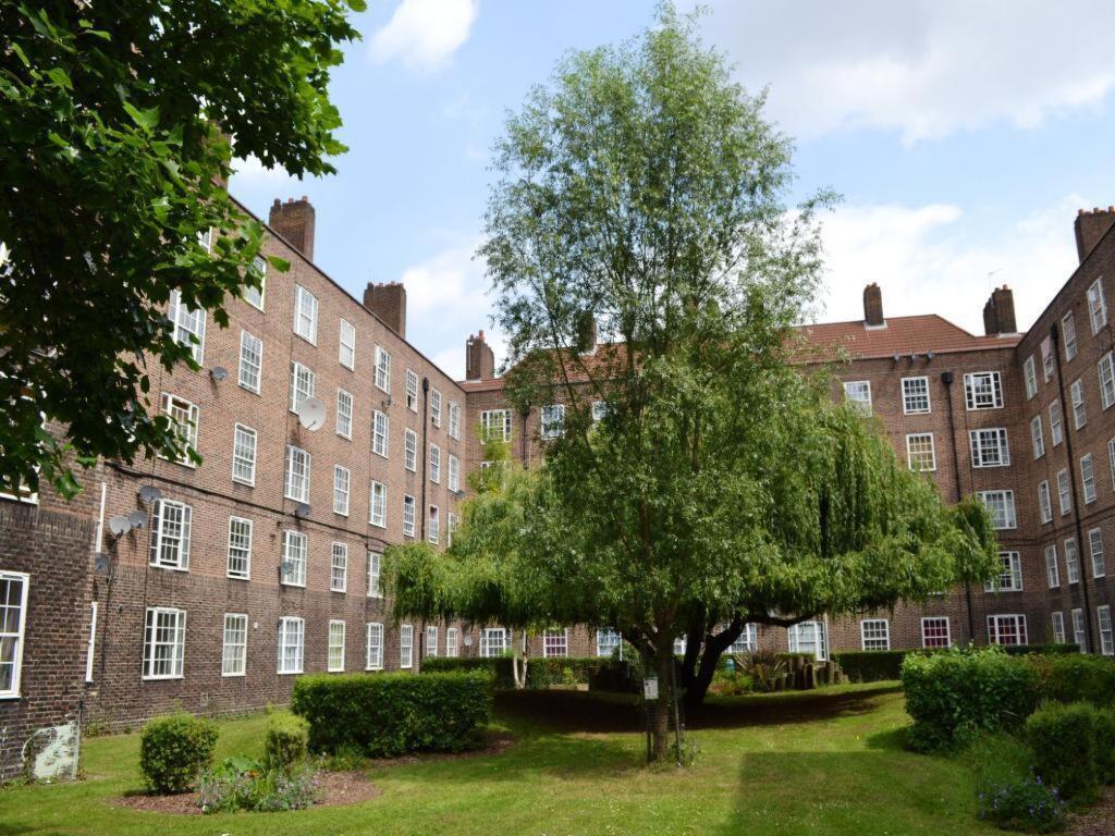 Main image of property: Santley House, Frazier Street