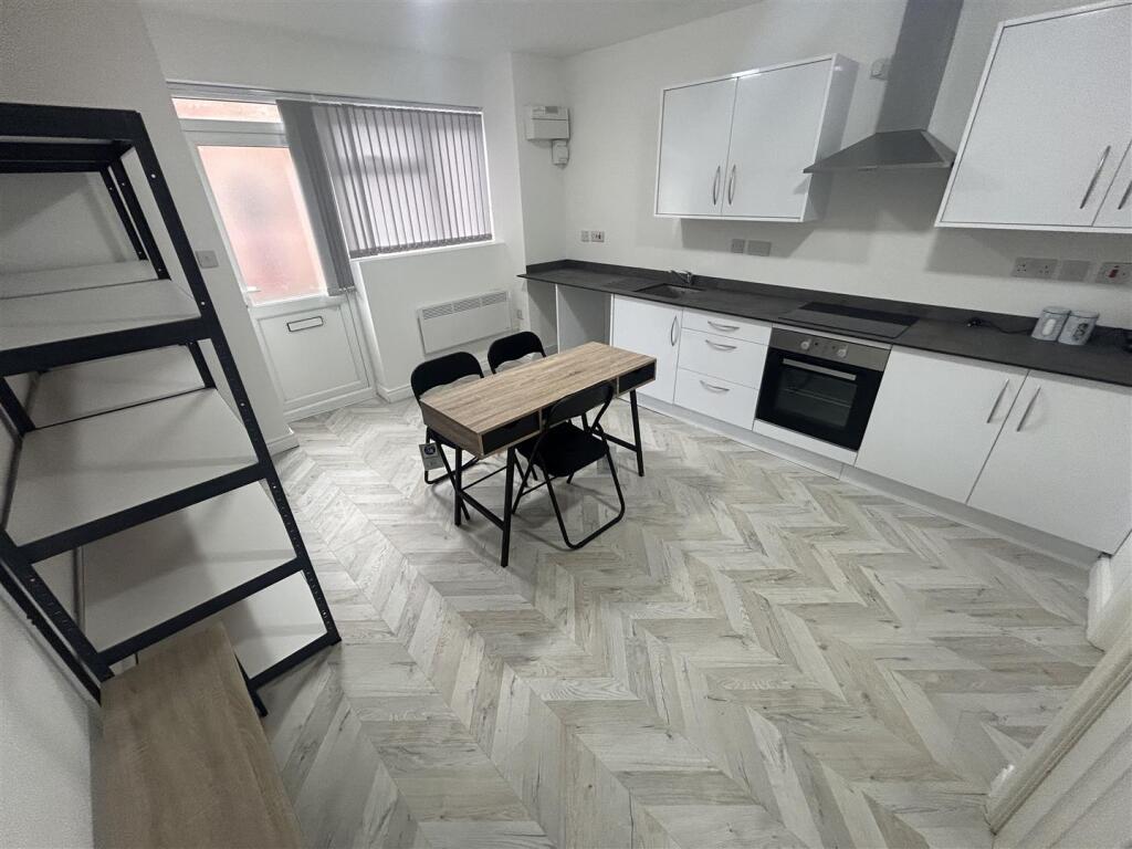 Additional image 8 of Halesowen Road, Cradley Heath