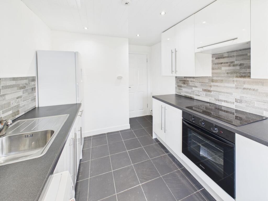 Main image of property: Heathery Knowe, East Kilbride, G75