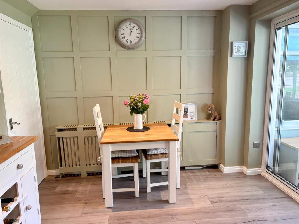 House in Buckley, Lane End - View 5