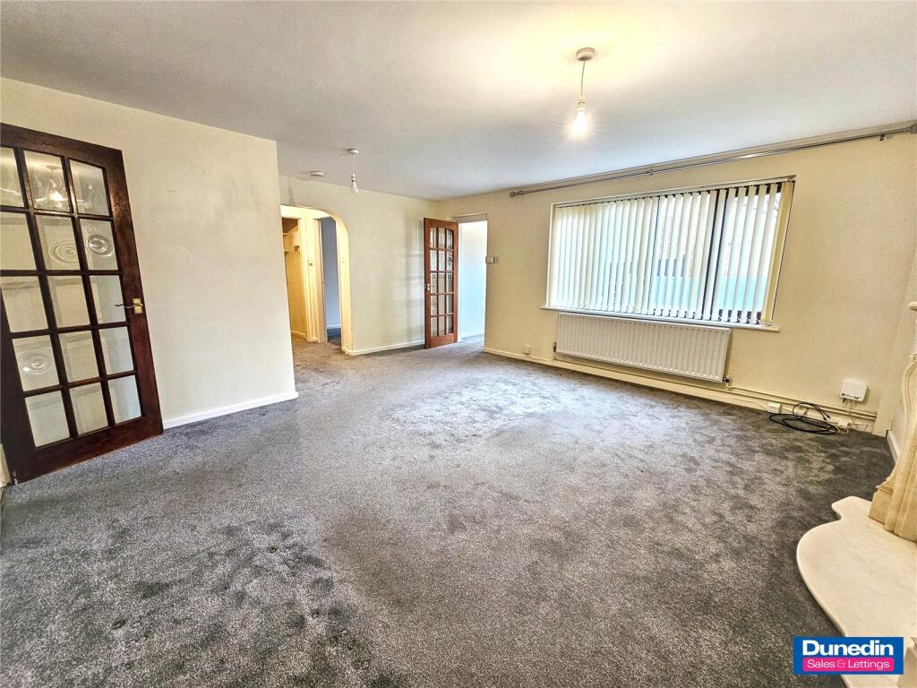 Hagley Park Drive, Rednal, Birmingham, B45 photo 4