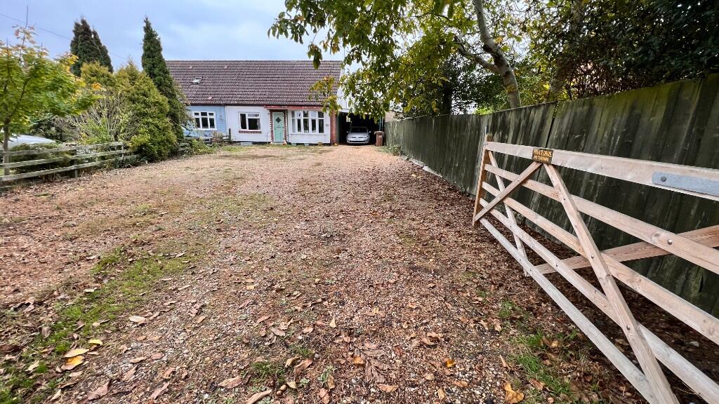 School Road, Upwell PE14 photo 2