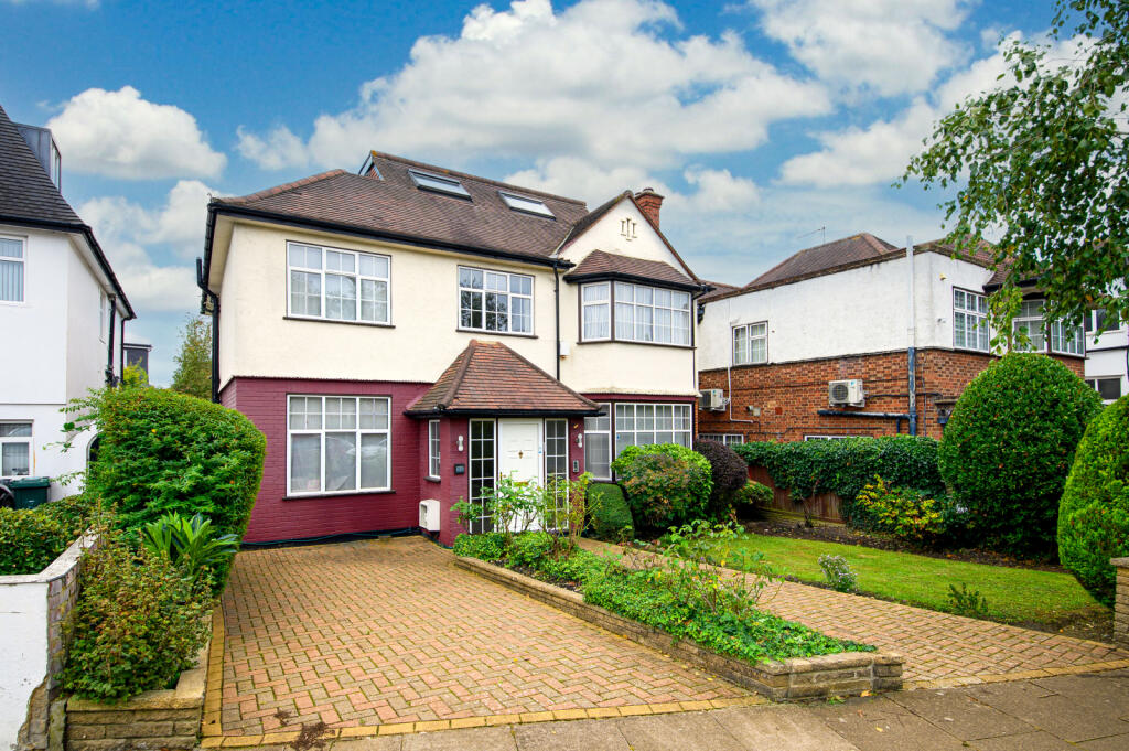 Main image of property: Grosvenor Gardens London, NW11 0HY