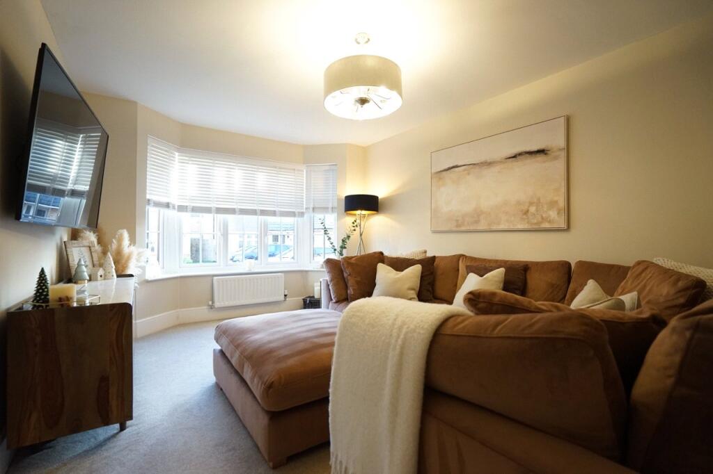 Campion Drive, Oldham, Greater Manchester, OL4 photo 5