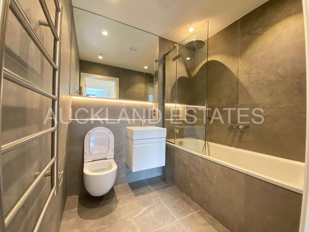 Apartment in Welwyn Hatfield, North Mymms - View 5