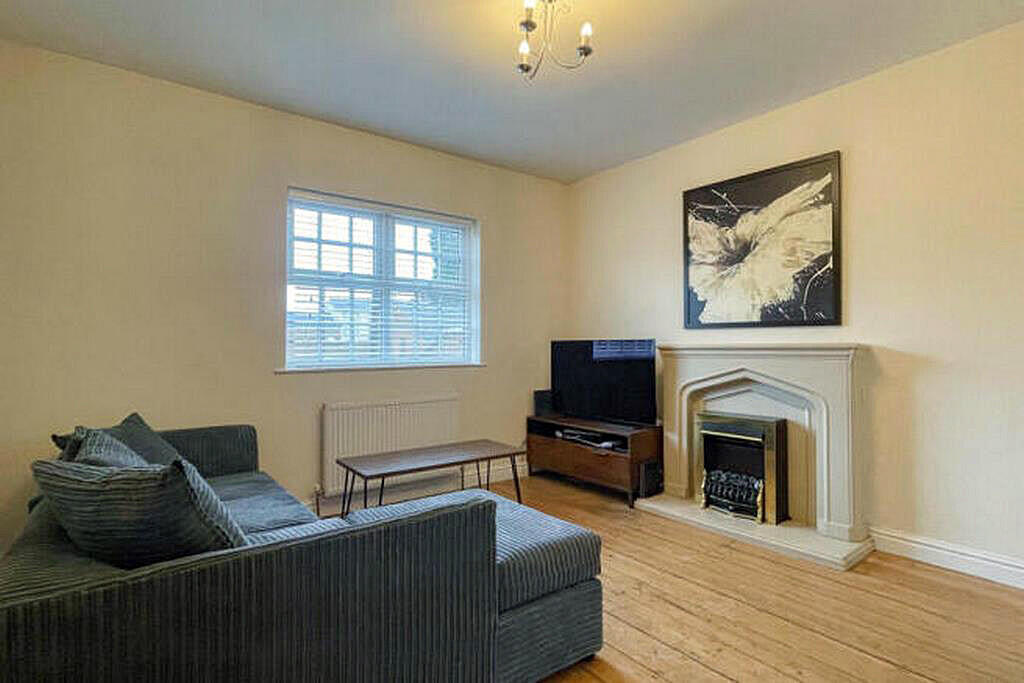 Beauchamp Avenue, Leamington Spa photo 2