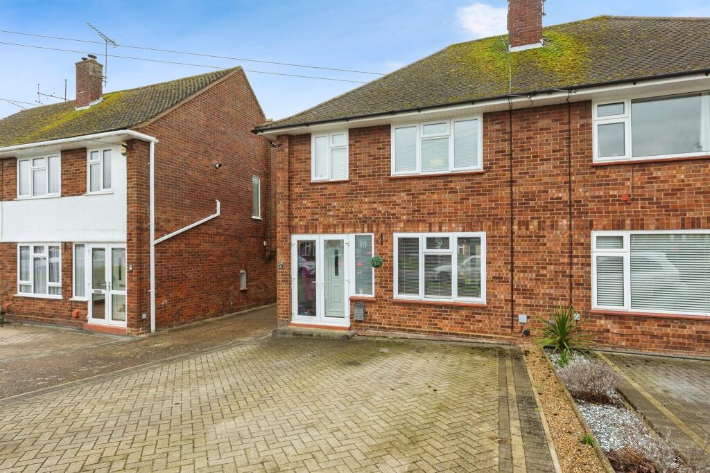 Main image of property: Westmorland Avenue, AYLESBURY