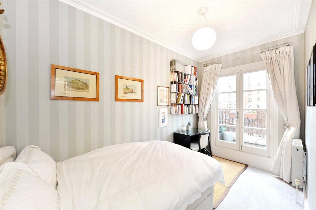 House in London - View 4