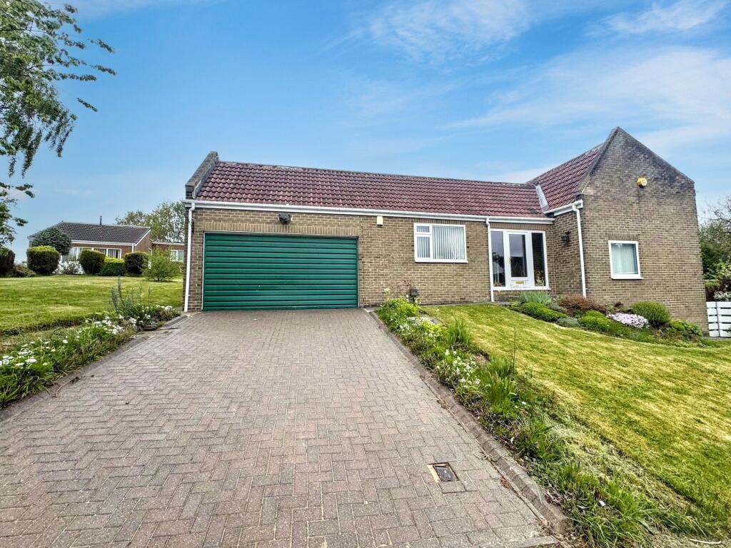 4-bed detached on Ten Fields, Hetton-le-Hole, Houghton Le Spring, Tyne and Wear, DH5 9NB, £315,000