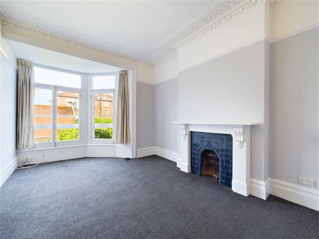 Apartment in Bristol - View 2