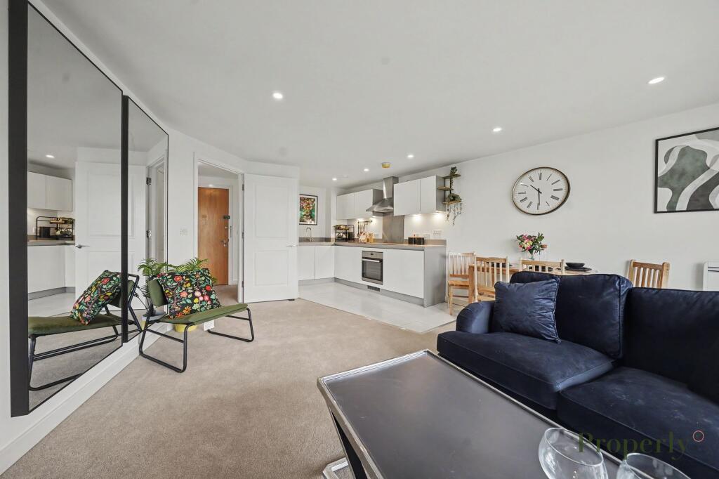 Apartment in London - View 3