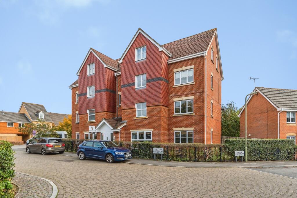 Main image of property: Fallow Crescent, Hedge End, SO30