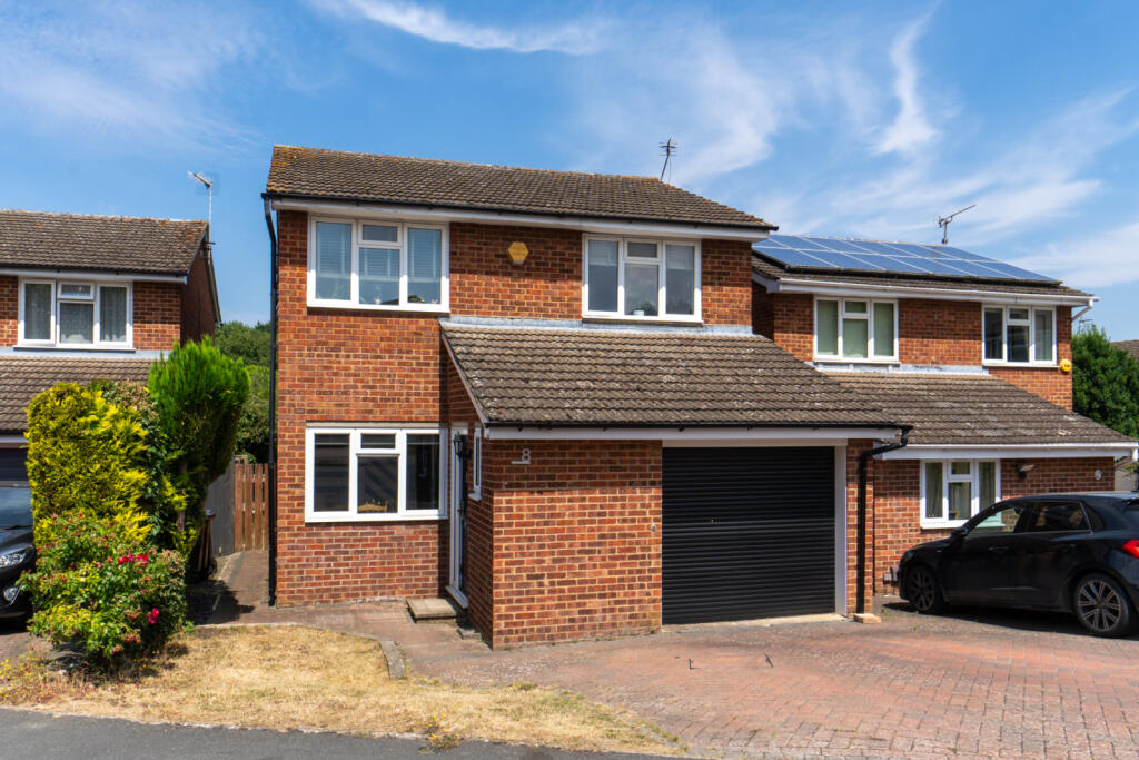4-bed detached on Appleton Fields, Bishop's Stortford, Hertfordshire, CM23, £550,000