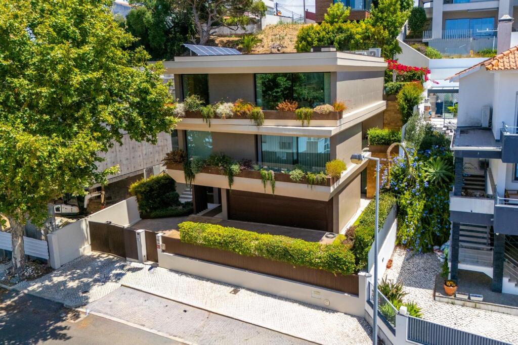 Main image of property: Lisbon, Cascais