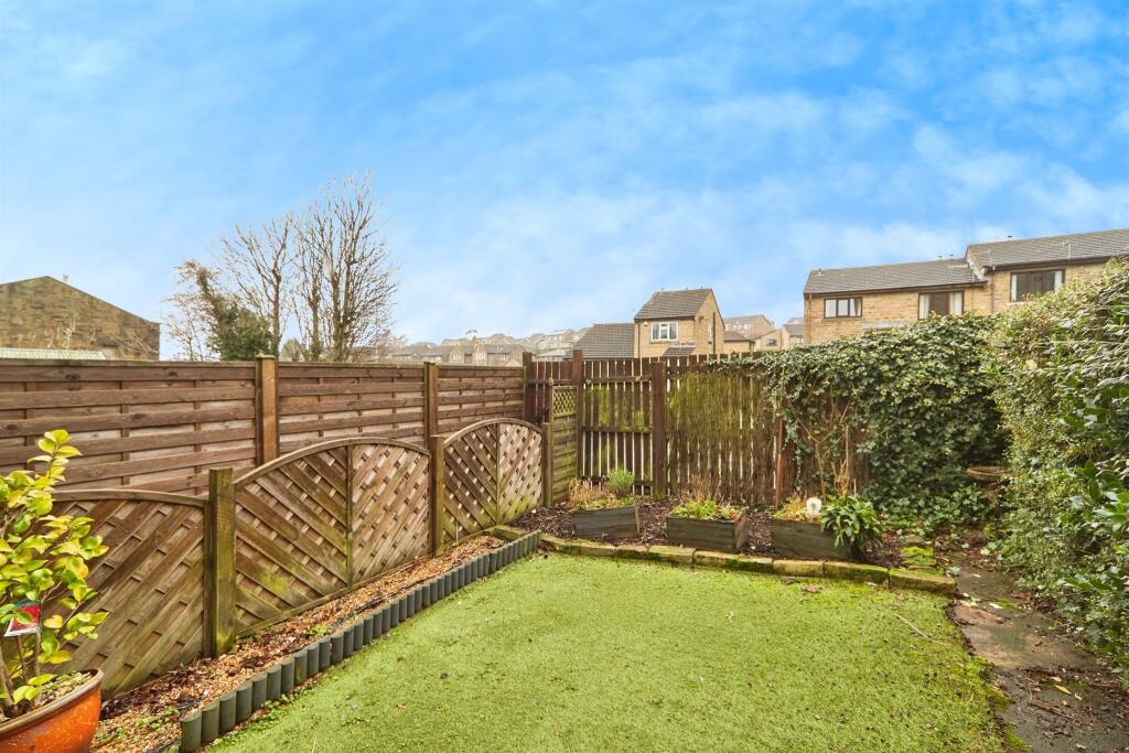 Main image of property: Main Street, Wilsden, Bradford