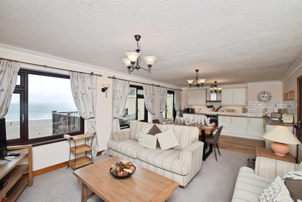 Apartment in Saundersfoot - More