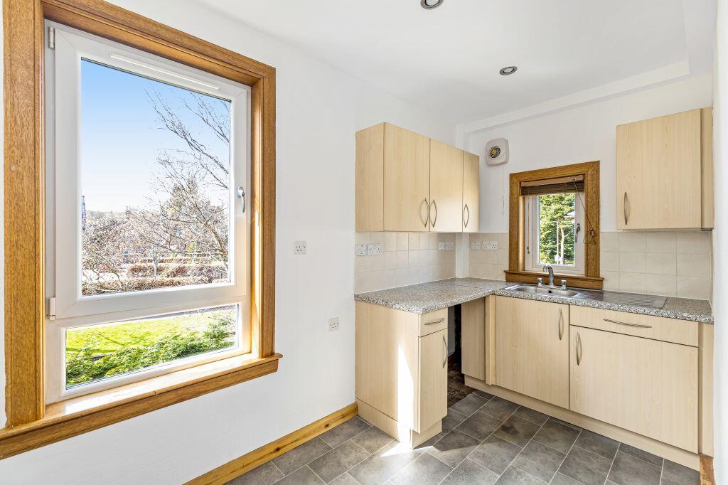 Apartment in Midlothian - More