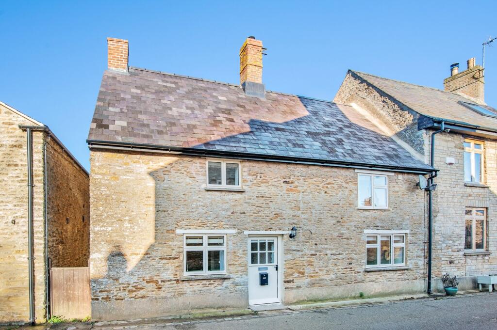 Main image of property: Queen Street, Farthinghoe, Brackley, Northamptonshire