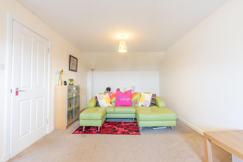 Eden Court, Airdrie, ML6 photo 3