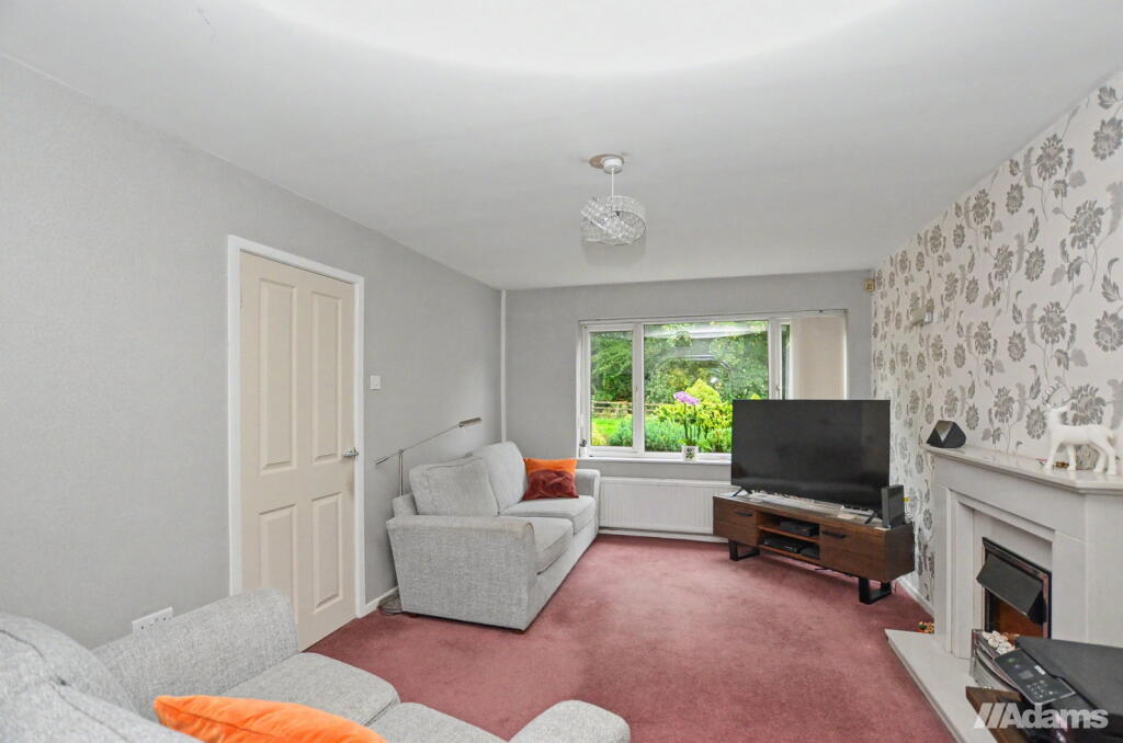 House in Runcorn, Beechwood - More