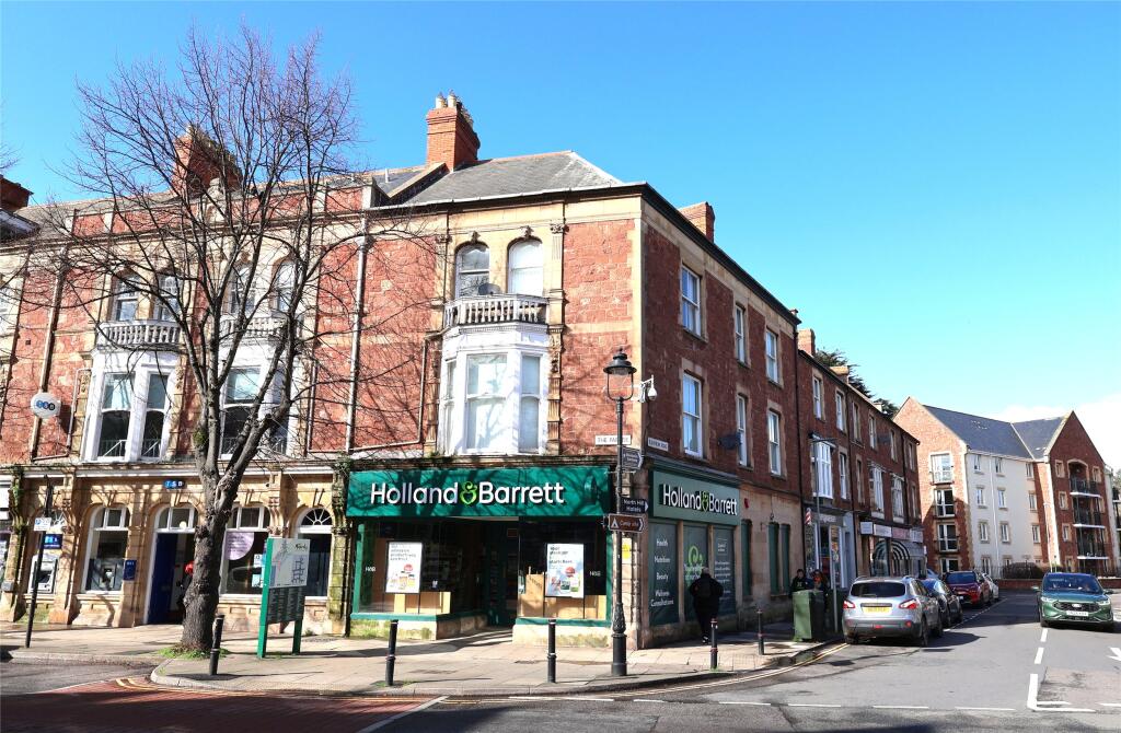 Main image of property: The Parade, Minehead, Somerset, TA24