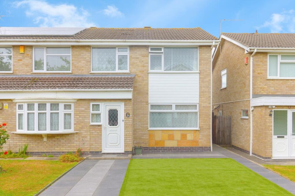 3-bed semi-detached on Somerfield Walk, Leicester, Leicestershire, LE4, £275,000