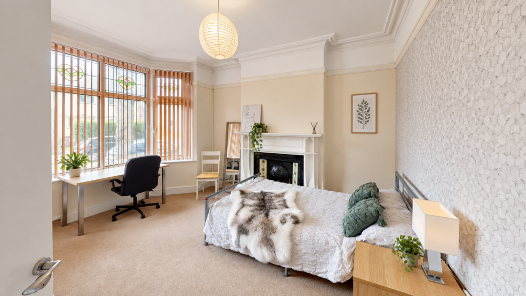 Main image of property: Rolleston Drive, Nottingham, NG7 1JZ