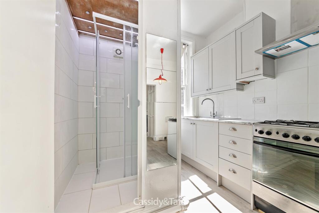Apartment in London - View 4