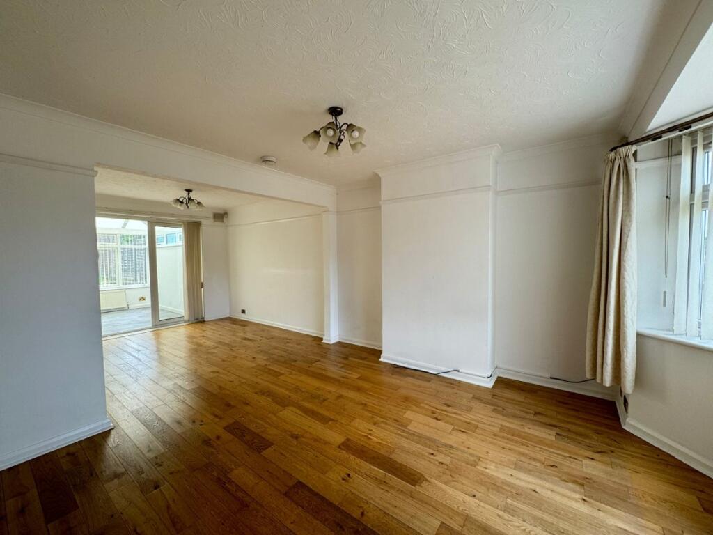 House in Hemel Hempstead, High Wycombe Community Board - View 2