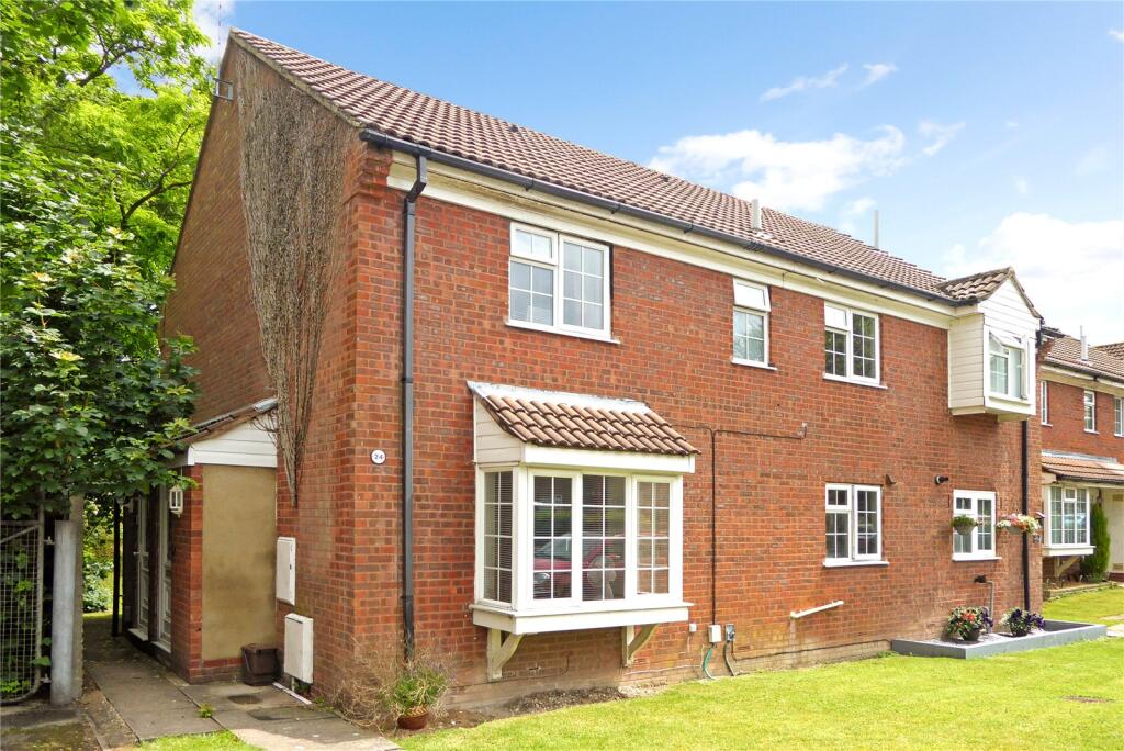 Main image of property: Bowmans Way, Dunstable, LU6