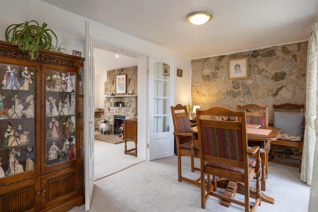 House in Newport, Shalfleet - View 5