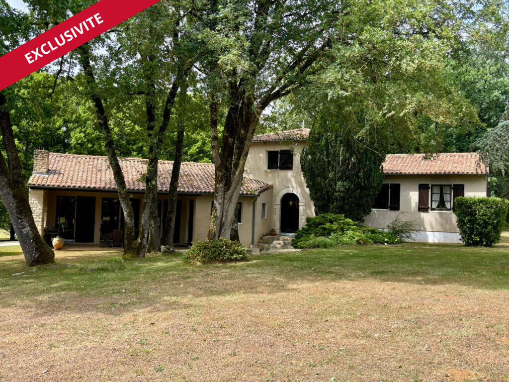 Main image of property: Poitou-Charentes, Vienne, St-Pierre-d'Exideuil