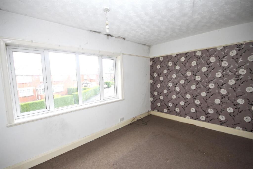 Latham Avenue, Ormskirk photo 2