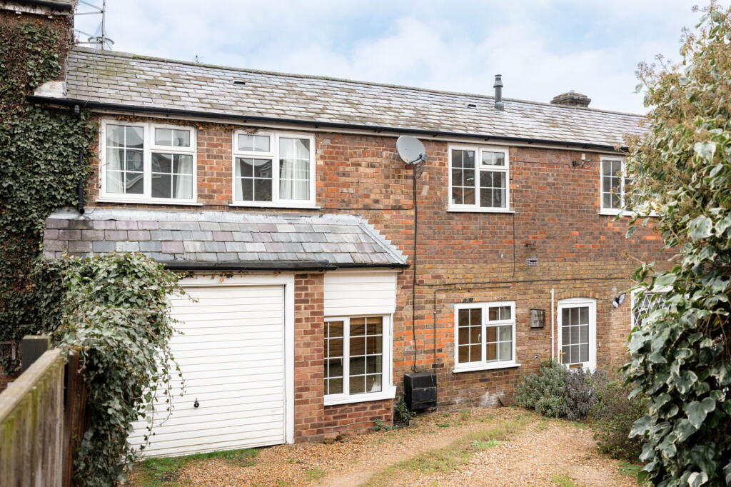 Main image of property: Tabernacle Yard, Tring, Hertfordshire HP23