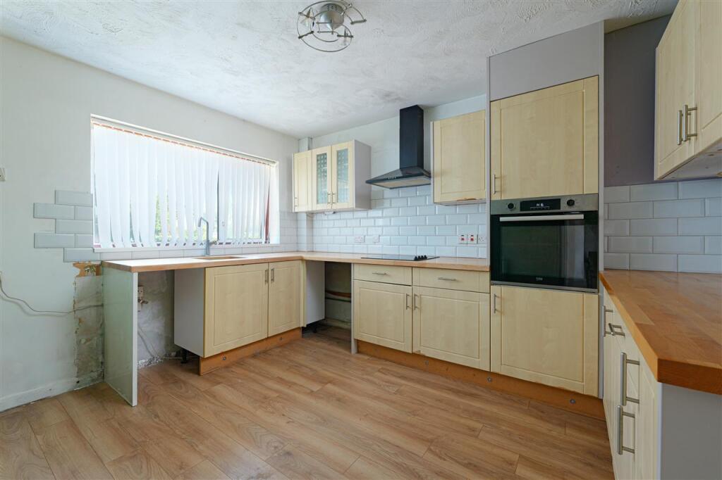 House in Canterbury - View 3