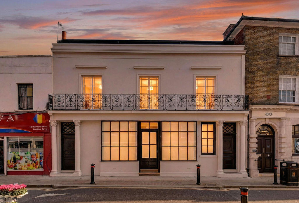 Main image of property: Guildford Street, Chertsey