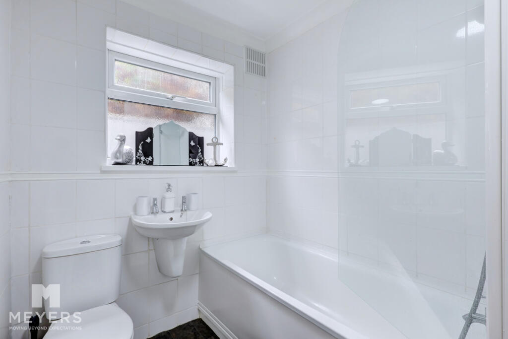 Apartment in Bournemouth - View 5