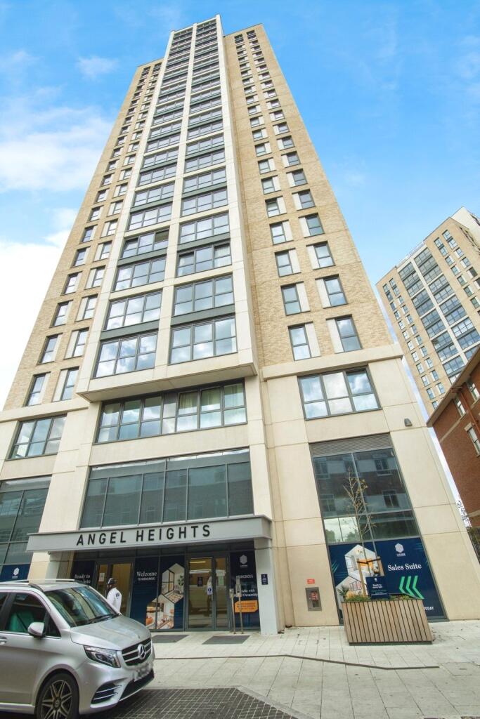 Main image of property: Poplar Walk, Croydon, CR0