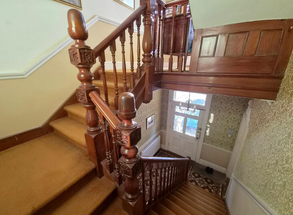 House in Salisbury - More