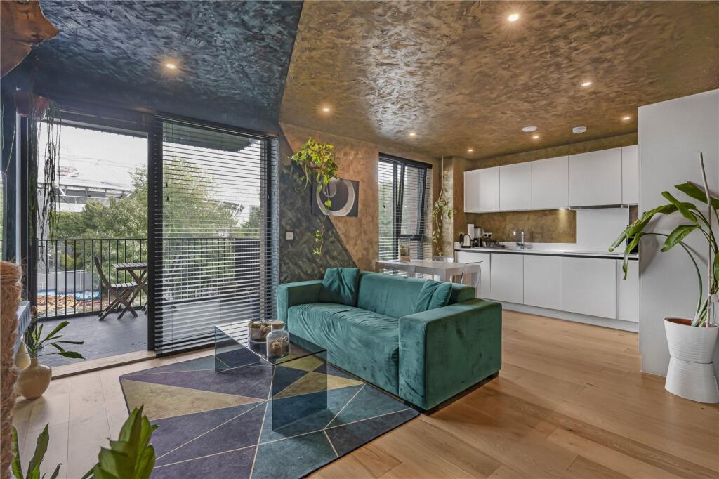 Apartment in London - View 4