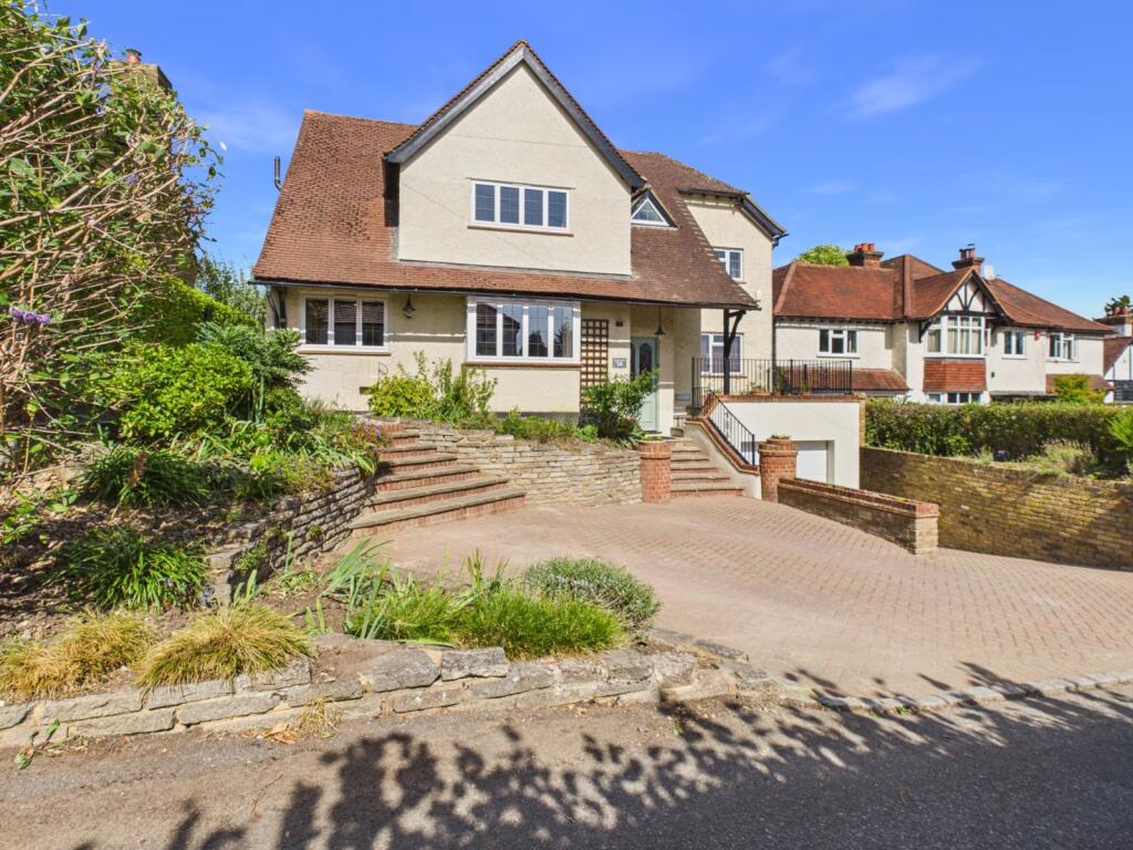 Main image of property: School Lane, Chalfont St. Peter, Buckinghamshire, SL9