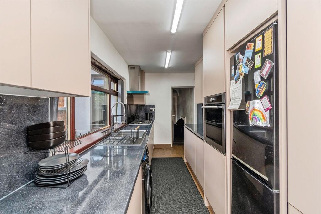 House in Walsall - View 4