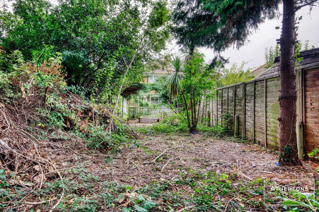 Wavell Avenue, Poole photo 4