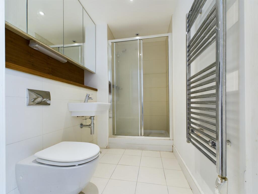 Apartment in Rochester - View 4