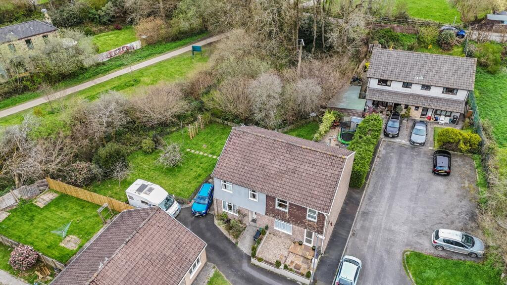 Main image of property: 34 Tredanek Close, Bodmin, PL31 2PJ