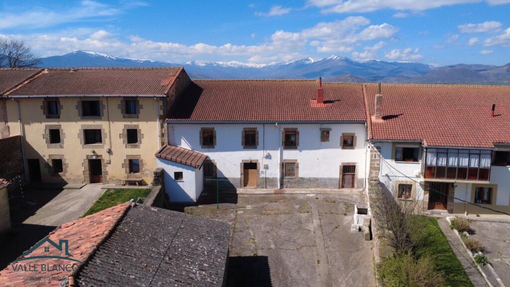 Main image of property: Cantabria, Campoo De Enmedio