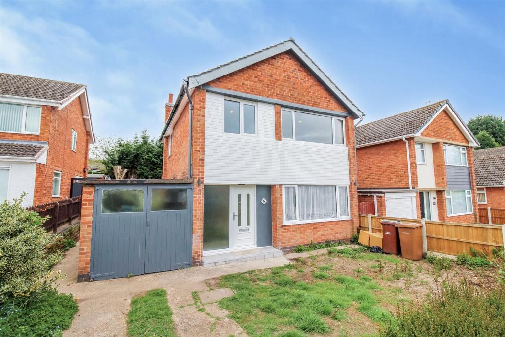 Main image of property: Crowthorne Gardens, Nottingham