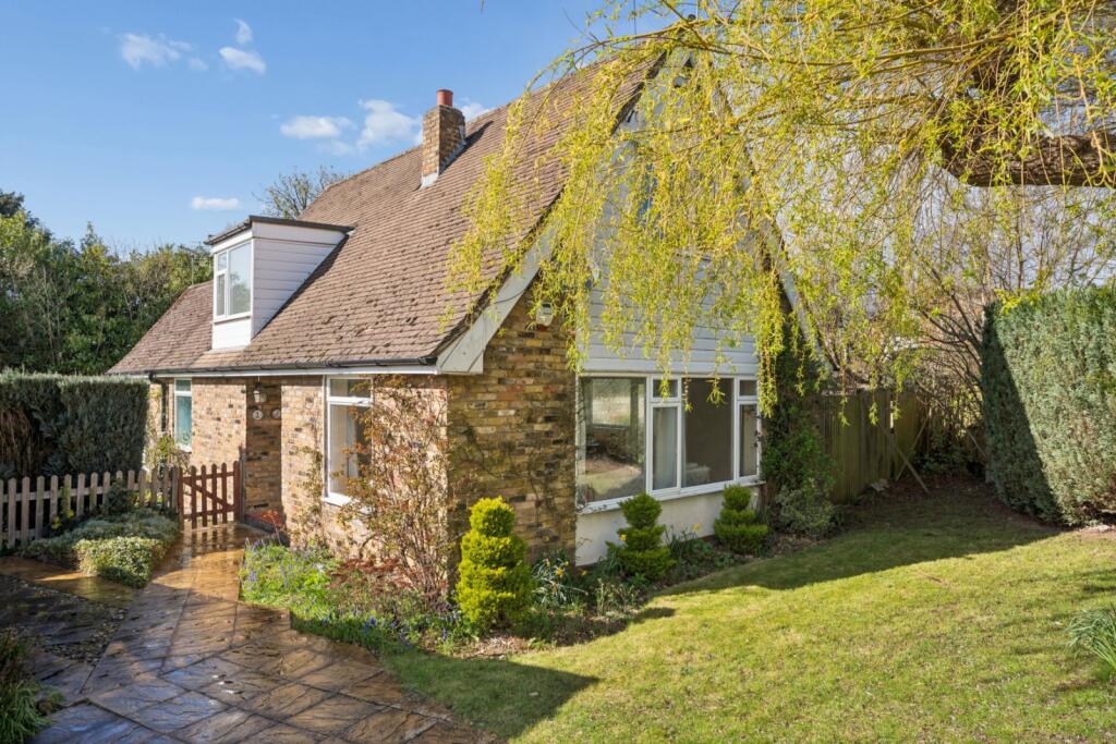 Main image of property: White House Close, Chalfont St. Peter, Buckinghamshire, SL9