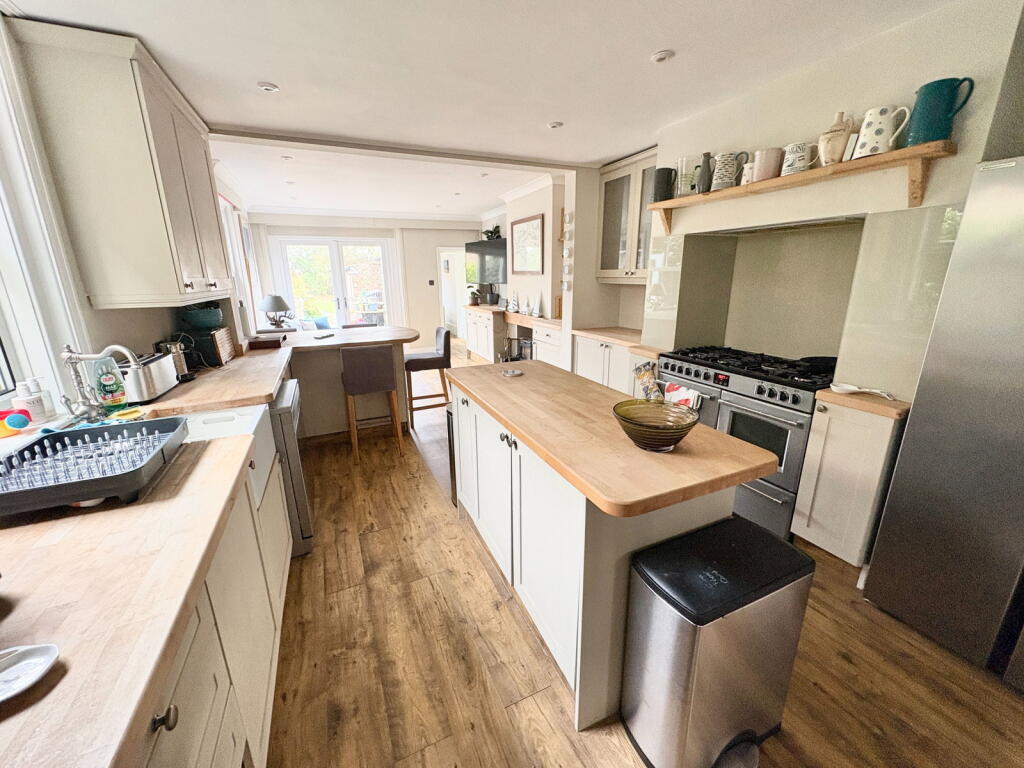Ellachie Road, Alverstoke, Gosport PO12 2DP photo 2
