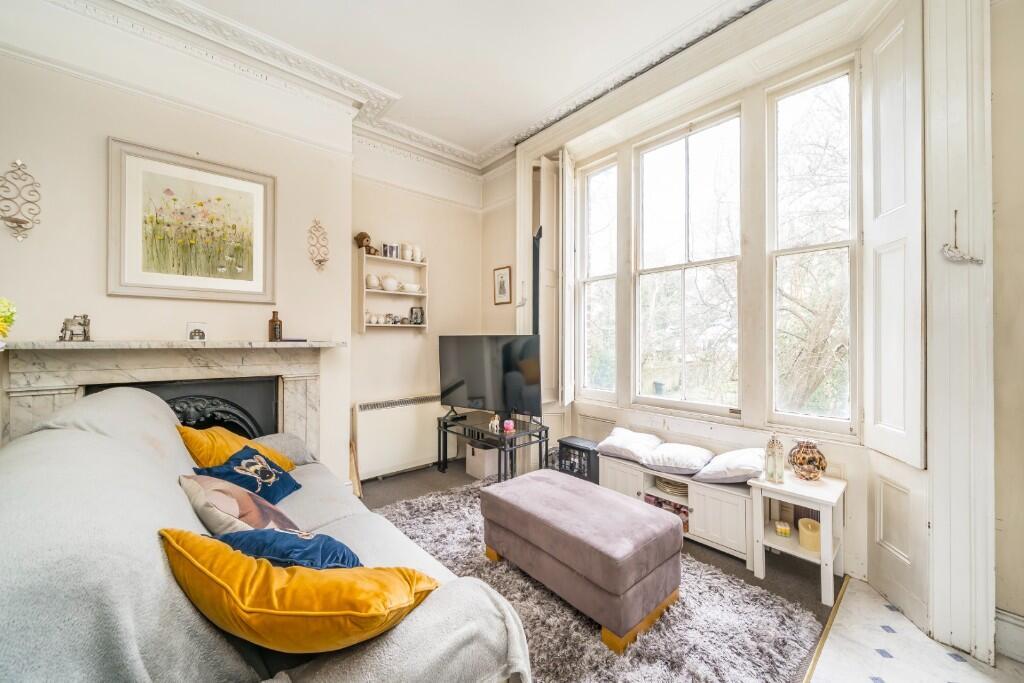 16 Mattock Lane
